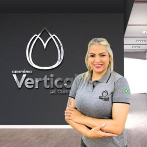 cristiane-vanessa-de-camargo-grawe-41-99146-8646-300x300